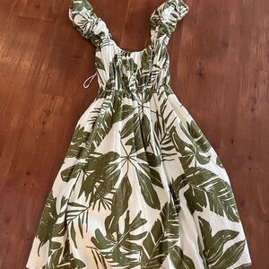 Abercrombie Green printed dress
